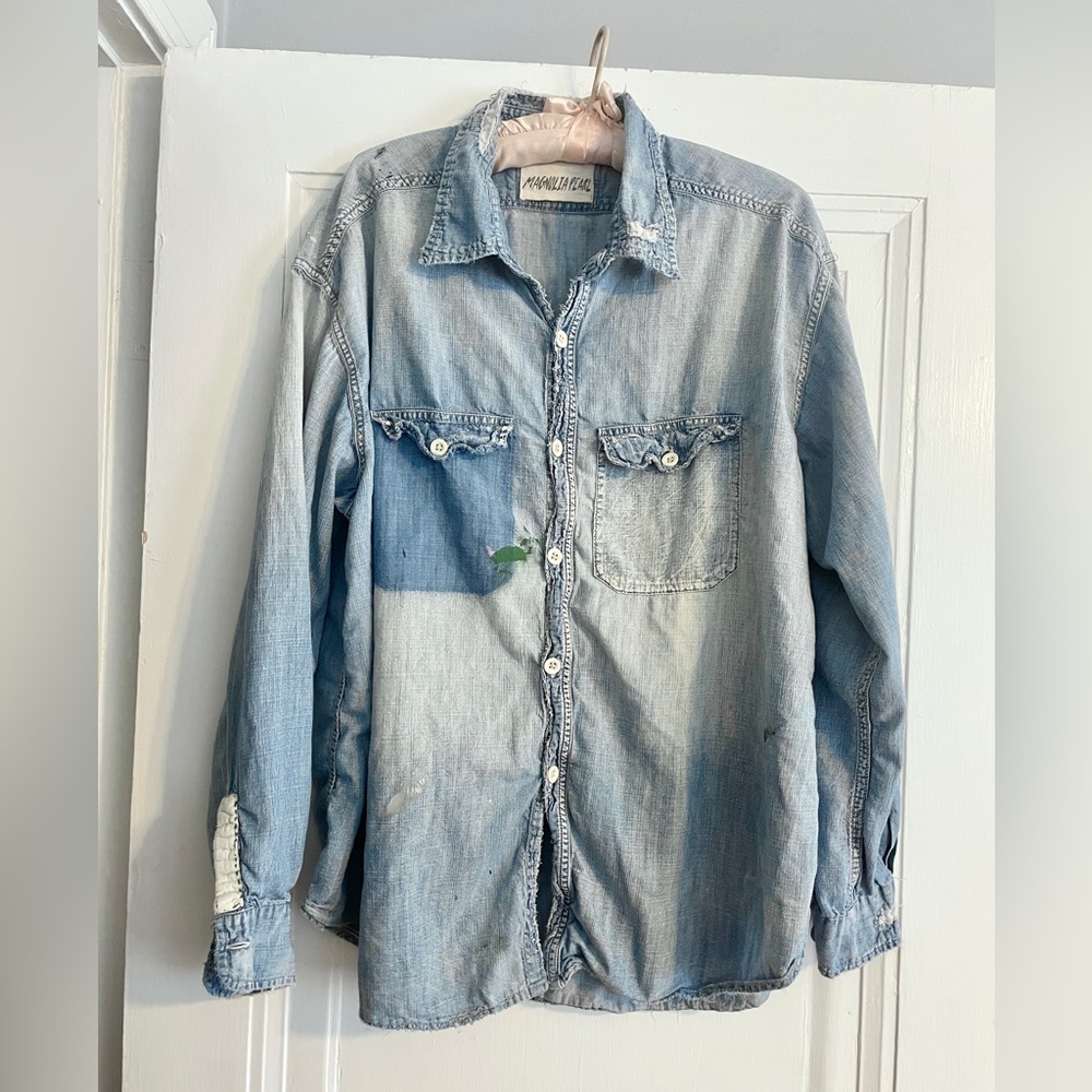 Magnolia Pearl Denim Chambray button down shirt cotton distressed OSFM